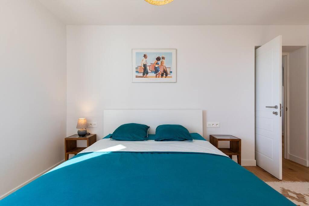Beautiful Beach House In Front Of The Ocean Biarritz Extérieur photo