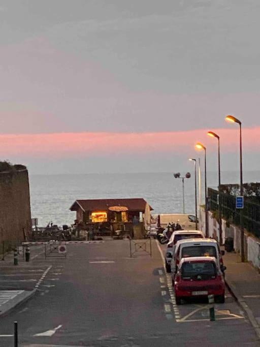Beautiful Beach House In Front Of The Ocean Biarritz Extérieur photo